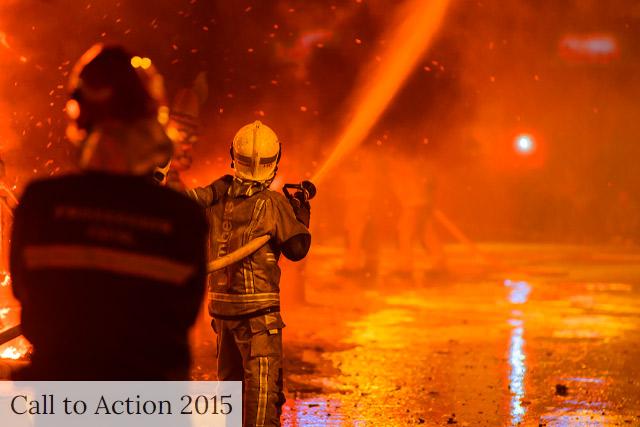 bomberos y profesionales de la seguridad